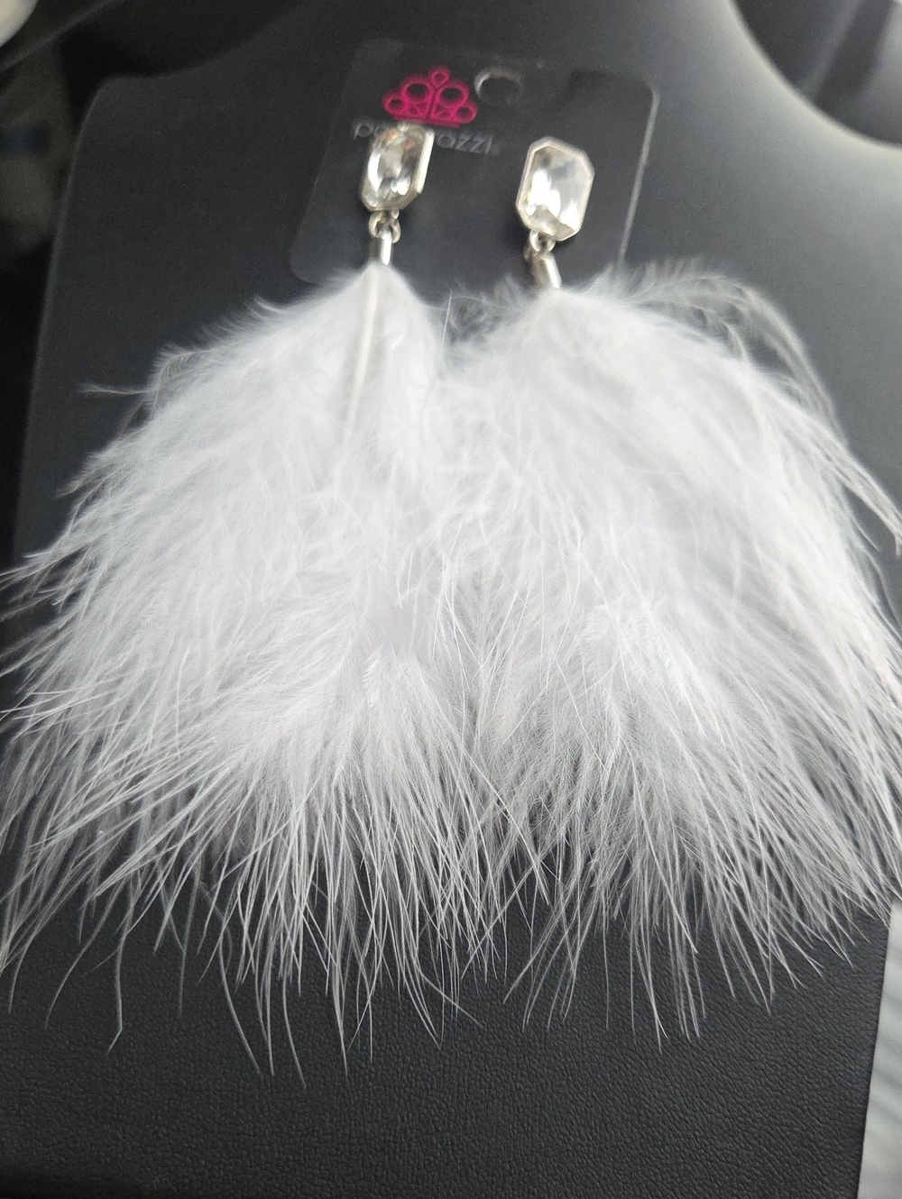 Paparazzi The Showgirl Must Go Pn White Earrings NWT